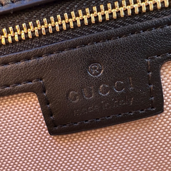 EUC GG Blondie Medium top handle bag (Read Description) - Picture 3 of 10